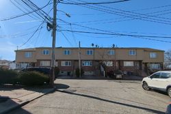Pre-foreclosure in  ABINGDON CT Staten Island, NY 10308