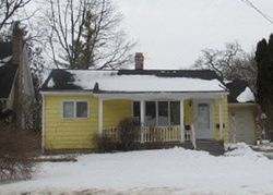Pre-foreclosure in  BROCKWAY ST Saginaw, MI 48602