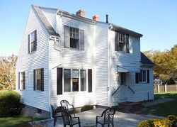 Pre-foreclosure Listing in COLLINS AVE AMESBURY, MA 01913