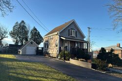 Pre-foreclosure in  TABER ST Fairhaven, MA 02719