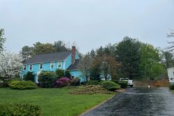 Pre-foreclosure in  COLONIAL DR Mendon, MA 01756