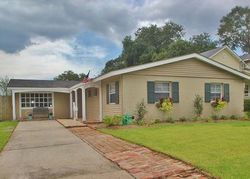 Pre-foreclosure in  PHYLLIS CT New Orleans, LA 70123