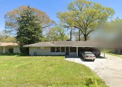 Pre-foreclosure in  W CATALPA ST Baton Rouge, LA 70815