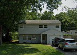 Pre-foreclosure in  HOMEWOOD DR Lorain, OH 44055