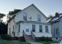 Pre-foreclosure in  BISHOP AVE Aurora, IL 60506