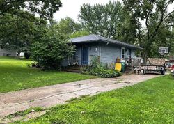 Pre-foreclosure in  W SALEM AVE Indianola, IA 50125
