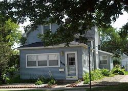 Pre-foreclosure in  4TH ST SW Cedar Rapids, IA 52404