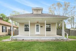 Pre-foreclosure in  S 35TH ST South Bend, IN 46615