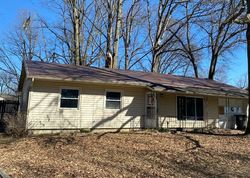Pre-foreclosure in  PACIFIC DR Fort Wayne, IN 46819