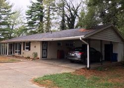 Pre-foreclosure Listing in E CLAUSS AVE VINCENNES, IN 47591
