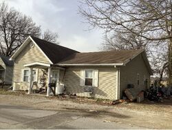  Wolflin St, Mount Vernon IN