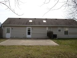 Pre-foreclosure in  OLD HICKORY CT New Albany, IN 47150