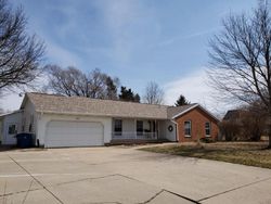 Pre-foreclosure in  W SOUTH ST Cambridge, IL 61238