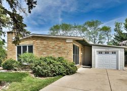 Pre-foreclosure in  N OLYMPIA AVE Chicago, IL 60656