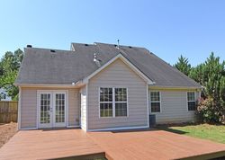 Pre-foreclosure in  LAKE PARK BND Acworth, GA 30101