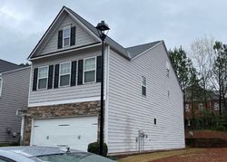 Pre-foreclosure in  VILLAGE VW Woodstock, GA 30188