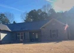 Pre-foreclosure Listing in EMILY FOREST WAY PENDERGRASS, GA 30567