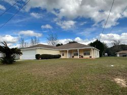 Pre-foreclosure in  ARLINGTON CIR Quincy, FL 32351