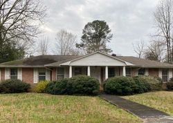 Pre-foreclosure in  HILLCREST AVE Wedowee, AL 36278