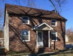 Pre-foreclosure in  GARFIELD ST Penns Grove, NJ 08069