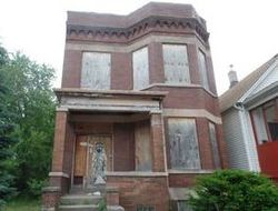 Pre-foreclosure in  S PEORIA ST Chicago, IL 60609