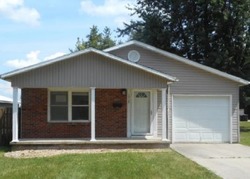 Pre-foreclosure Listing in N ELM ST FAIRMOUNT, IN 46928