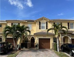 Pre-foreclosure in  SW 93RD PL Miami, FL 33190
