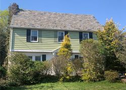 Pre-foreclosure in  WILLOW AVE Larchmont, NY 10538