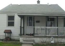 Pre-foreclosure in  PEARL ST Southgate, MI 48195