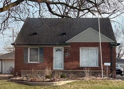 Pre-foreclosure in  FOREST ST Wayne, MI 48184