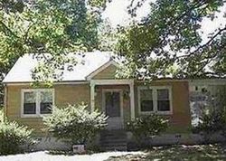 Pre-foreclosure in  PARK DR N Petersburg, VA 23805