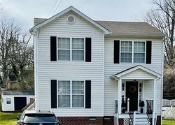 Pre-foreclosure Listing in DEFENSE AVE SANDSTON, VA 23150