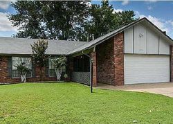 Pre-foreclosure in  S 118TH EAST AVE Tulsa, OK 74146