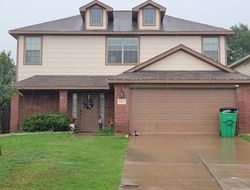 Pre-foreclosure in  COLUMBUS ST Gainesville, TX 76240