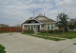 Pre-foreclosure in  GREEN GATE TRL Richmond, TX 77469