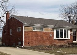 Pre-foreclosure in  PEACH ST Southgate, MI 48195