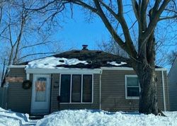 Pre-foreclosure in  UPTON AVE N Minneapolis, MN 55412
