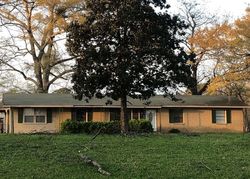 Pre-foreclosure Listing in OLD HIGHWAY 16 BENTON, MS 39039