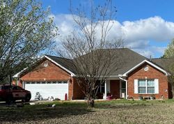 Pre-foreclosure Listing in OLD WOLFE RD CALEDONIA, MS 39740