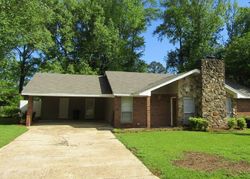Pre-foreclosure in  OLEARY LN Columbus, MS 39702