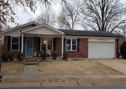 Pre-foreclosure Listing in STONINGTON DR SAINT CHARLES, MO 63301
