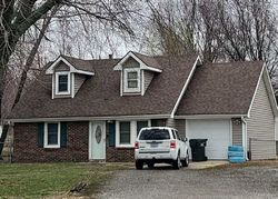 Pre-foreclosure in  NW 425TH RD Warrensburg, MO 64093