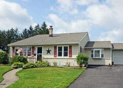 Pre-foreclosure in  HERBERT DR New Castle, DE 19720