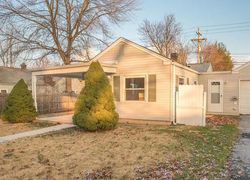 Pre-foreclosure in  E WILLOW RUN DR Wilmington, DE 19805