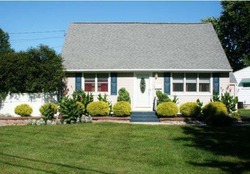 Pre-foreclosure in  HINKLE DR Bordentown, NJ 08505
