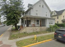 Pre-foreclosure in  POWELTON AVE Oaklyn, NJ 08107