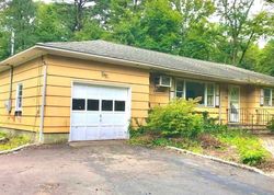 Pre-foreclosure Listing in MILL RD YAPHANK, NY 11980