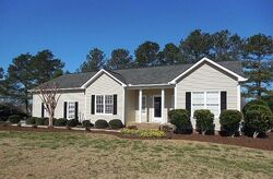 Pre-foreclosure in  FRED MCLEOD LN Coats, NC 27521
