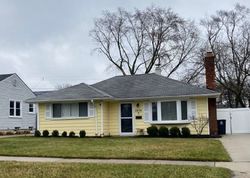 Pre-foreclosure in  OLIVIA AVE Royal Oak, MI 48073