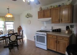 Pre-foreclosure in  SHOREVIEW AVE Euclid, OH 44132